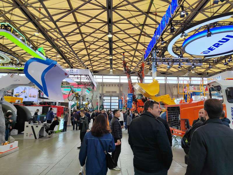 菲尼克斯礦山設(shè)備榮耀參展2025莫斯科國際礦業(yè)機(jī)械展覽會，攜手共創(chuàng)未來